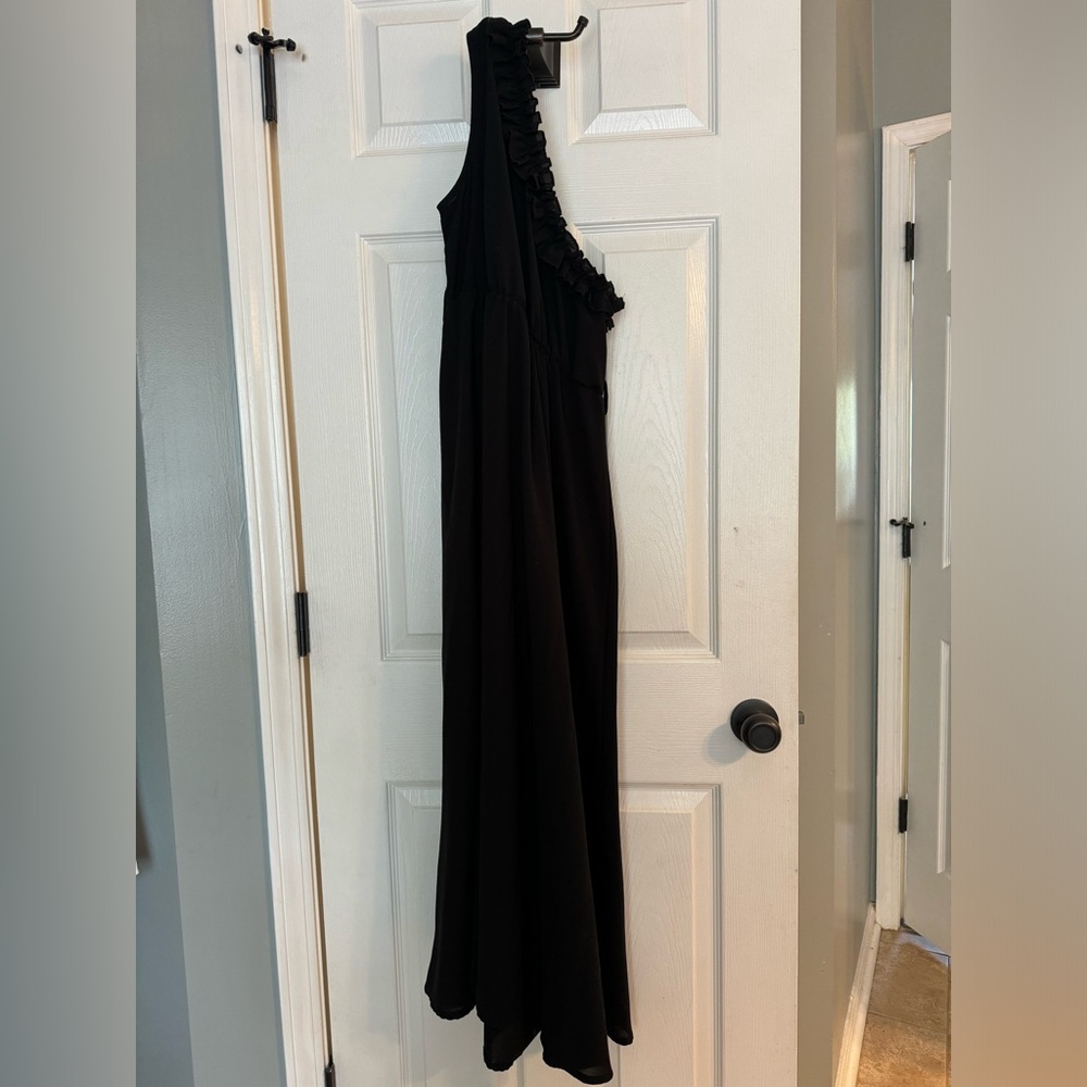 Black one shoulder dress